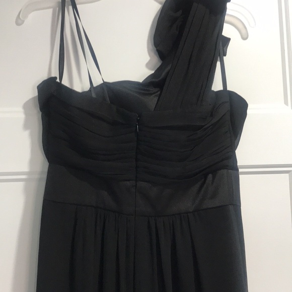 One Shoulder Chiffon Gown - Picture 6 of 6